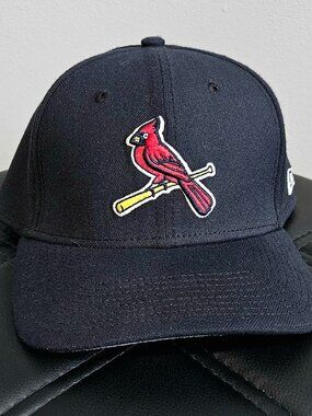 St. Louis Cardinals New Era 39THIRTY Stretch Fit Hat – Navy & Red (S/M)